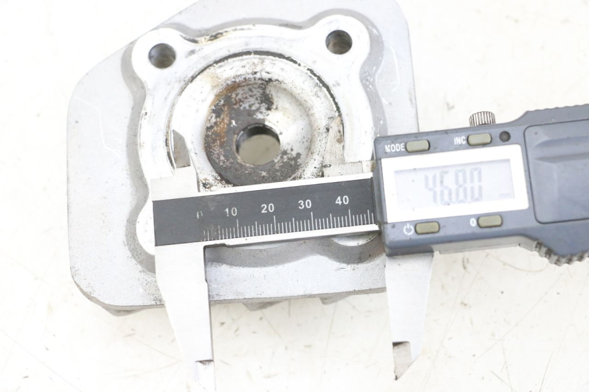 photo de CABEÇOTE MBK OVETTO ONE 2T 50 (2013 - 2017) - Detalhe da peça