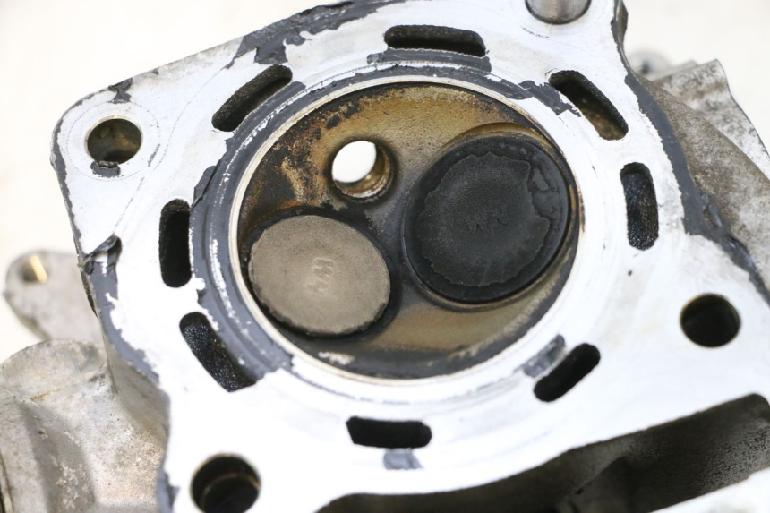 photo de CABEÇOTE HONDA PCX (JF57/JF64) 125 (2014 - 2018) - Marcações e referências