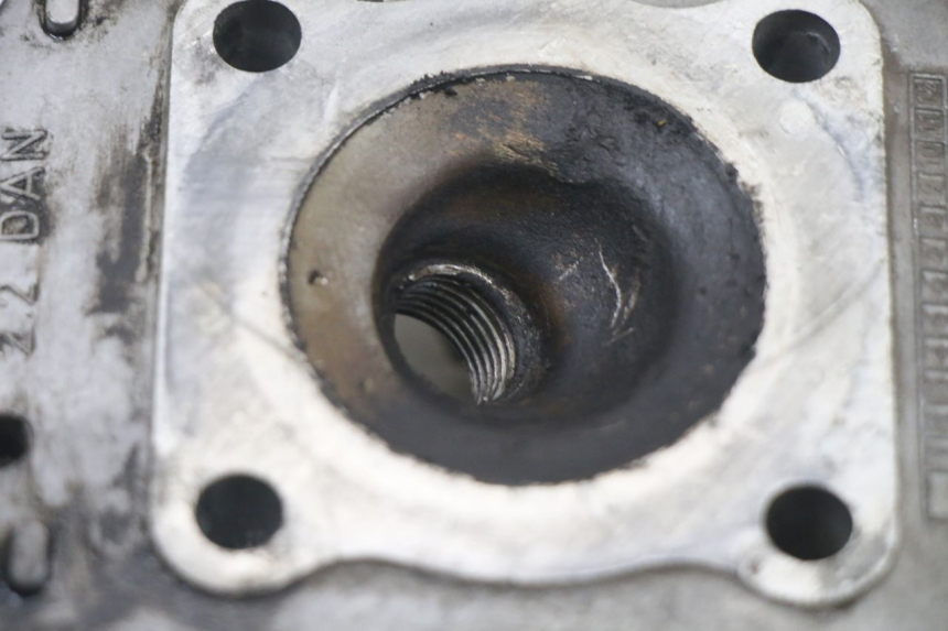 photo de CABEÇOTE PEUGEOT TKR TREKKER FURIOUS 50 (2005 - 2014) - Pontos de fixação