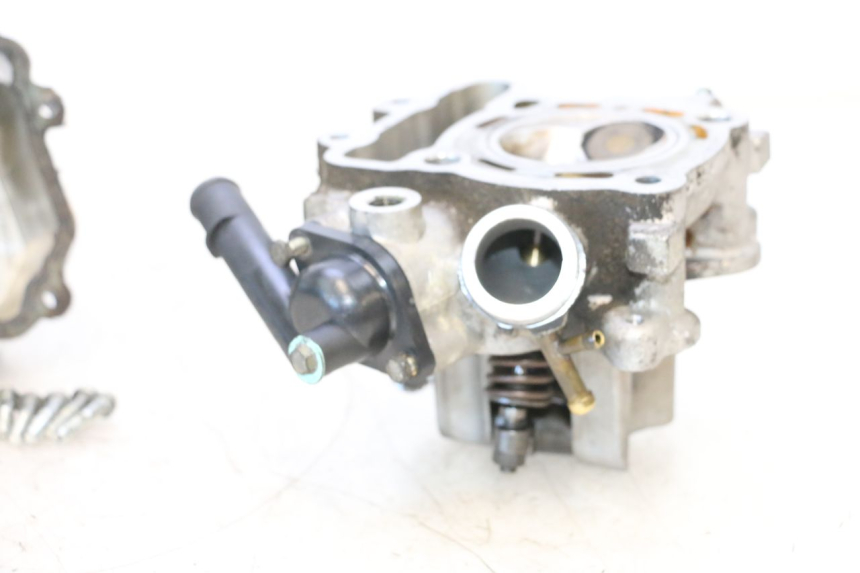 photo de CABEÇOTE PEUGEOT SATELIS COMPRESSOR K15 125 (2006 - 2009) - Estado da superfície