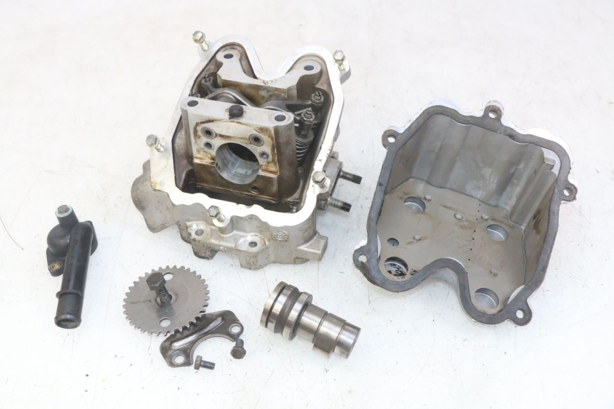 photo de CABEÇOTE PEUGEOT SATELIS 125 (2010 - 2012) - Ampliação dos componentes