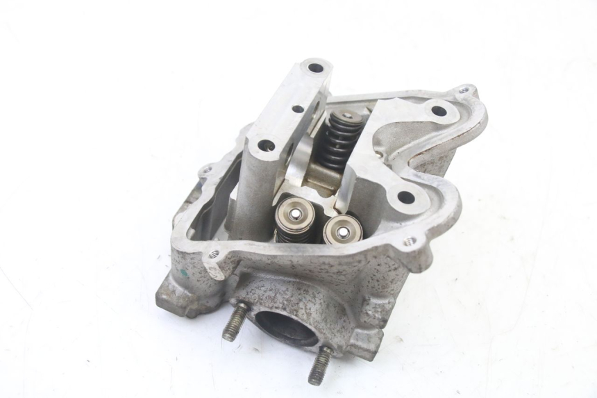 photo de CABEÇOTE PEUGEOT SATELIS 125 (2013 - 2018) - Zoom do estado de desgaste