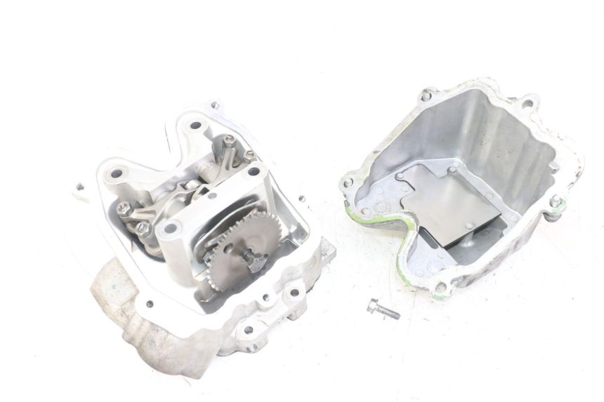 photo de CABEÇOTE PEUGEOT SATELIS 125 (2013 - 2018) - Vista de perto