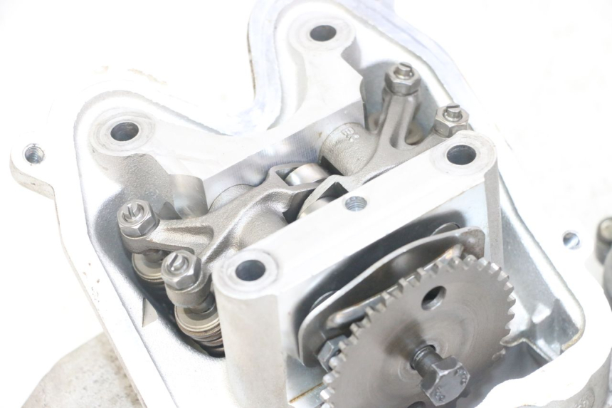 photo de CABEÇOTE PEUGEOT SATELIS 125 (2013 - 2018) - Estrutura - ampliação