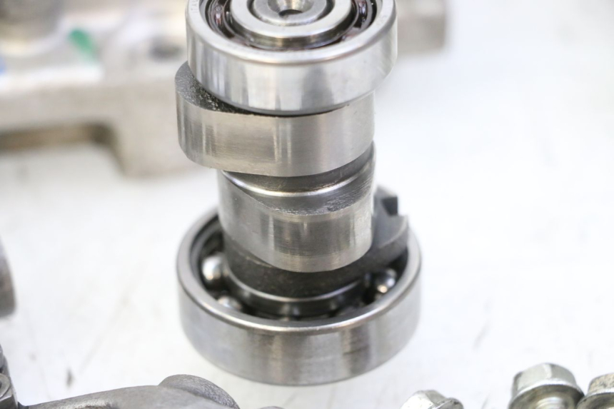 photo de CABEÇOTE PEUGEOT SATELIS 125 (2013 - 2018) - Zoom de qualidade