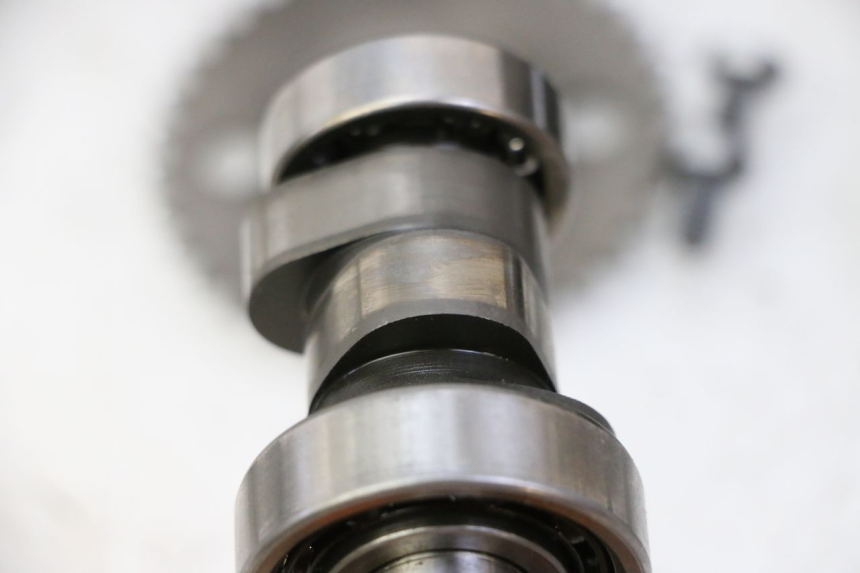 photo de CABEÇOTE PEUGEOT SATELIS 125 (2013 - 2018) - Zoom de qualidade