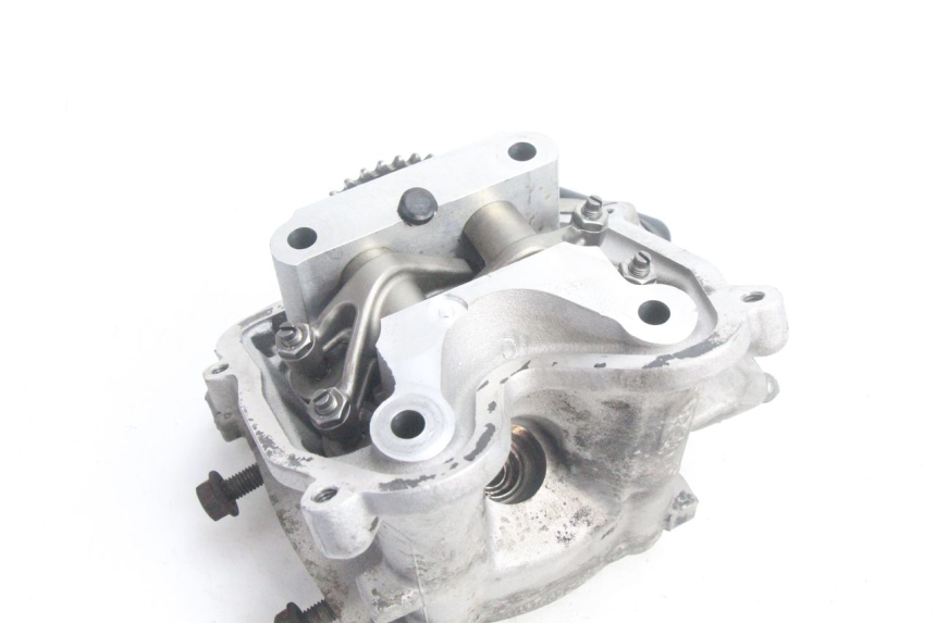 photo de CABEÇOTE PEUGEOT SATELIS 125 (2006 - 2009) - Outro ângulo de visão