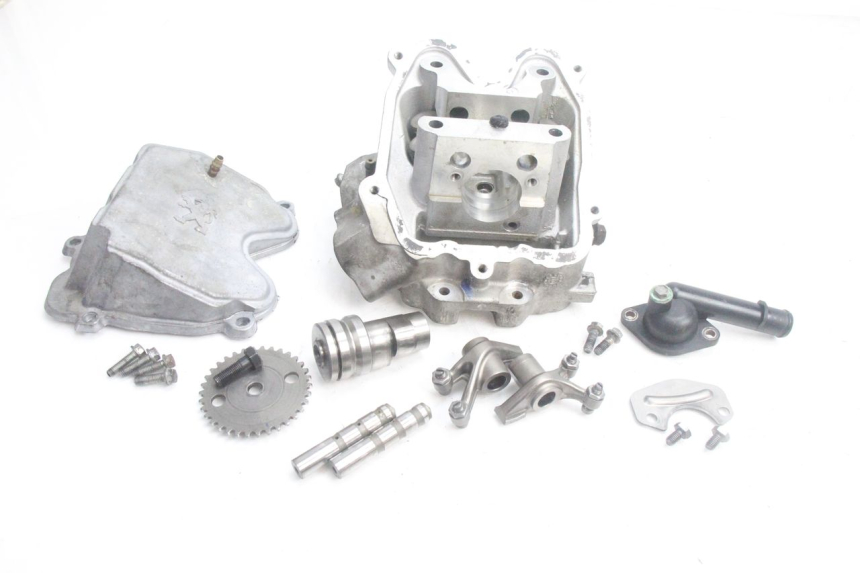 photo de CABEÇOTE PEUGEOT SATELIS 125 (2006 - 2009) - Estado da superfície