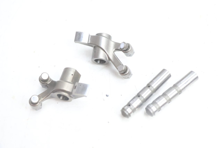photo de CABEÇOTE PEUGEOT SATELIS 125 (2006 - 2009) - Detalhe da peça