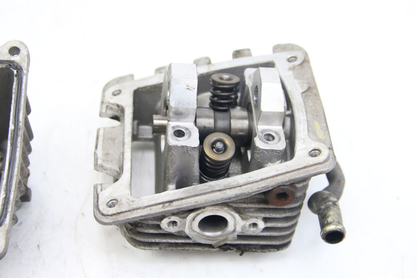 photo de CABEÇOTE APRILIA SCARABEO 4T 50 (2009 - 2017) - Vista geral