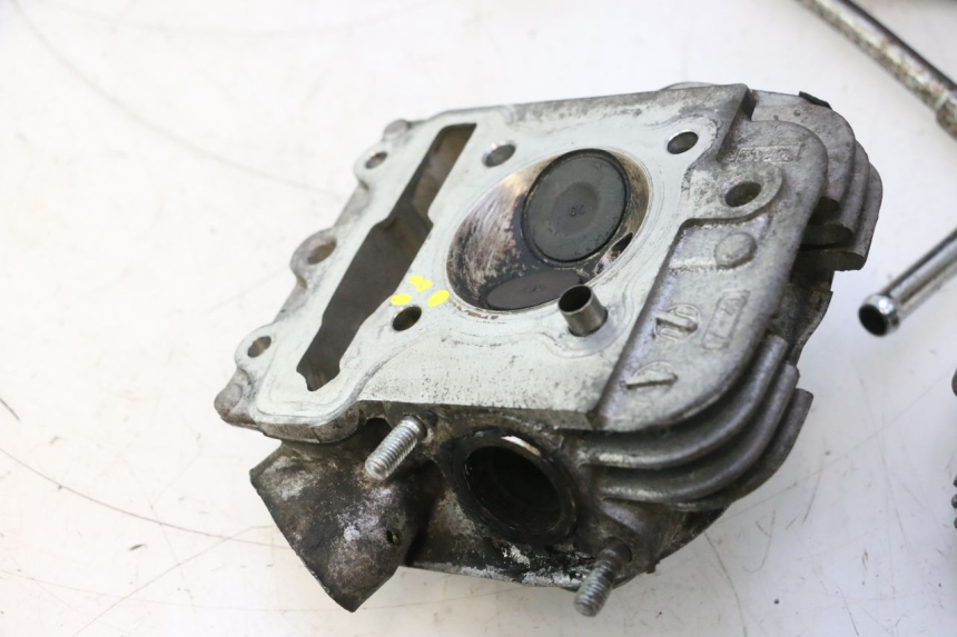 photo de CABEÇOTE HONDA SCV LEAD 100 (2003 - 2007) - Ângulo alternativo