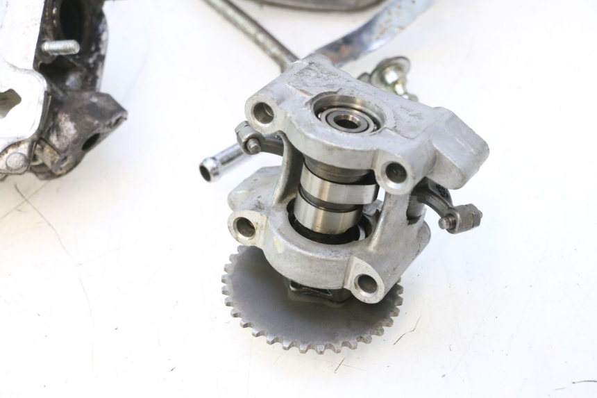 photo de CABEÇOTE HONDA SCV LEAD 100 (2003 - 2007) - Zoom do estado de desgaste