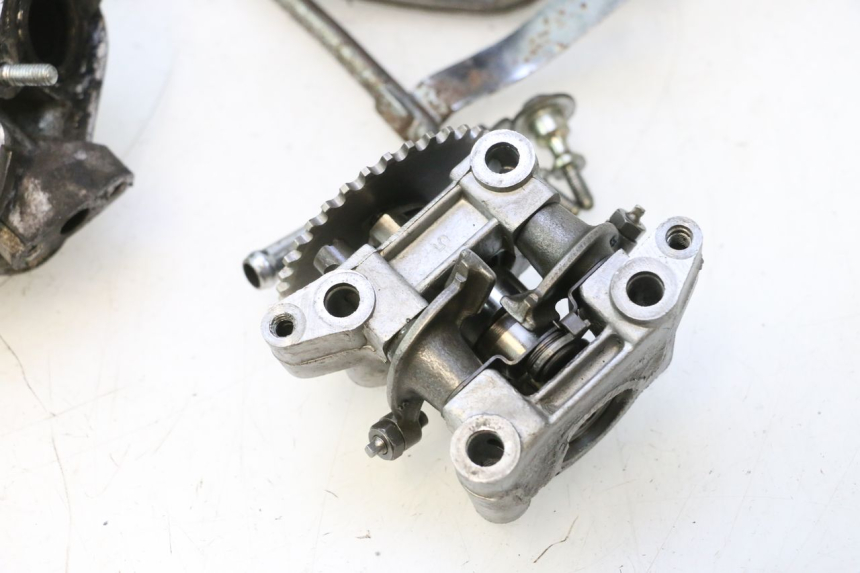 photo de CABEÇOTE HONDA SCV LEAD 100 (2003 - 2007) - Outro ângulo de visão
