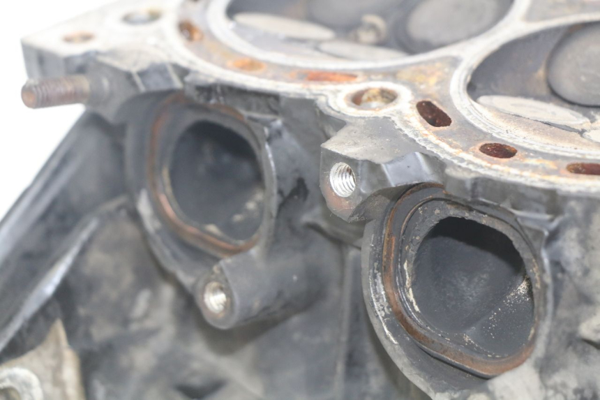 photo de CABEÇOTE TRIUMPH SPRINT ST 955 (1999 - 2001) - Ampliação técnica