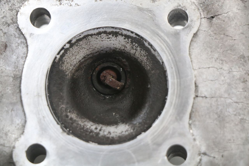photo de CABEÇOTE PEUGEOT STREETZONE 2T 50 (2014 - 2019) - Estado da superfície