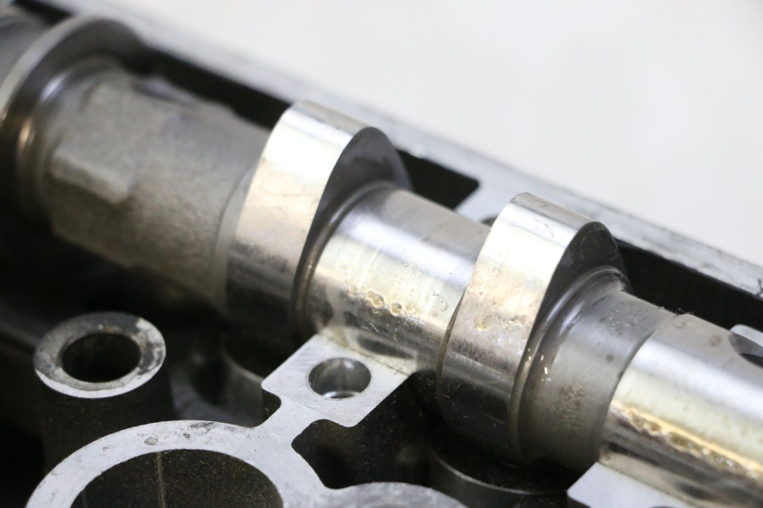 photo de CABEÇOTE YAMAHA TDM ABS 900 (2002 - 2014) - Outro ângulo de visão