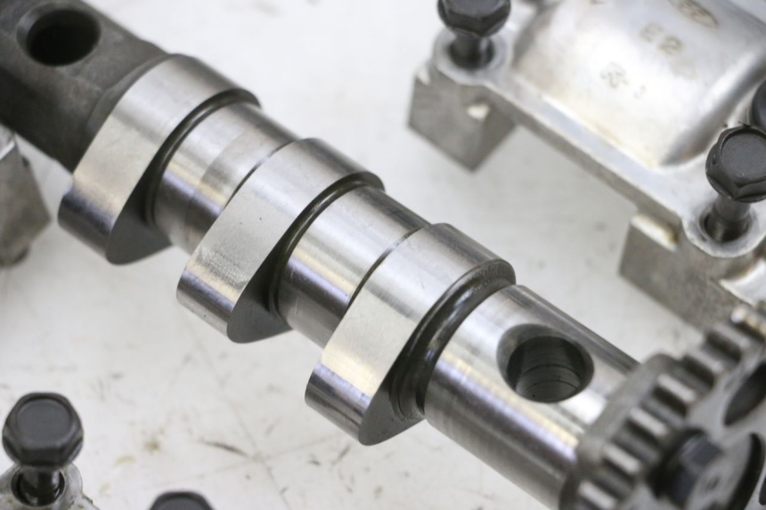 photo de CABEÇOTE YAMAHA TDM ABS 900 (2002 - 2014) - Zoom de qualidade