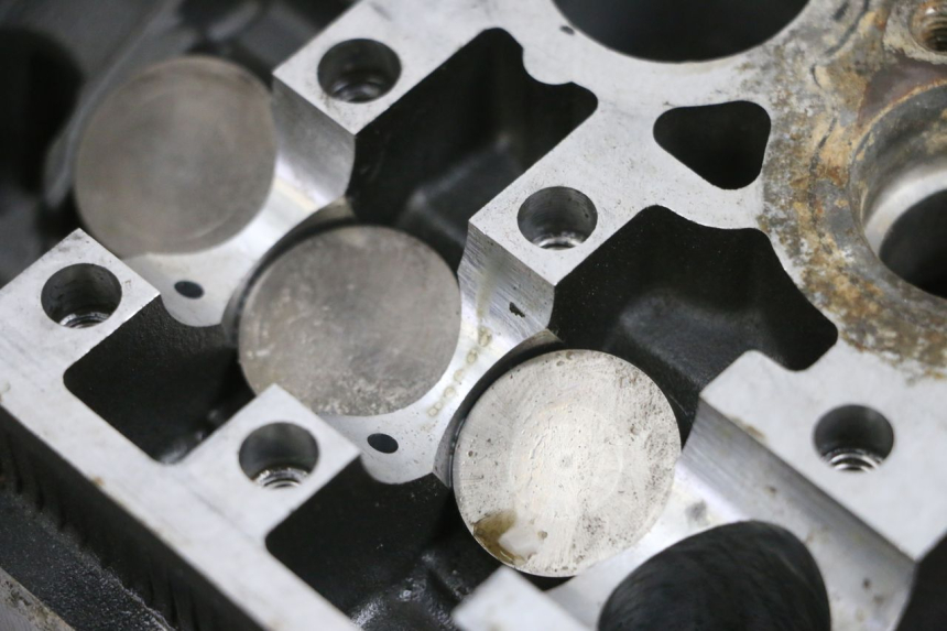 photo de CABEÇOTE YAMAHA TDM ABS 900 (2002 - 2014) - Vista geral