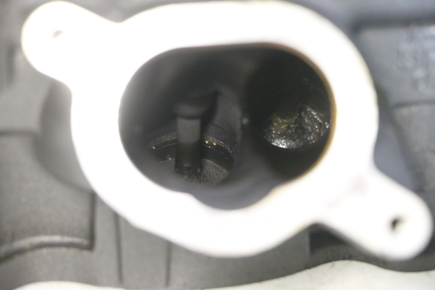 photo de CABEÇOTE YAMAHA TDM ABS 900 (2002 - 2014) - Ampliação dos componentes