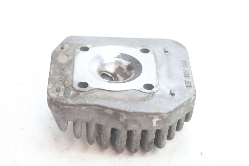 photo de CABEÇOTE PEUGEOT TREKKER 50 (1995 - 2004) - Outro ângulo de visão