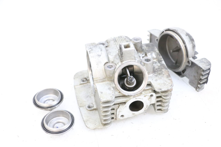 photo de CABEÇOTE YAMAHA TTR 125 (2000 - 2020) - Detalhes característicos