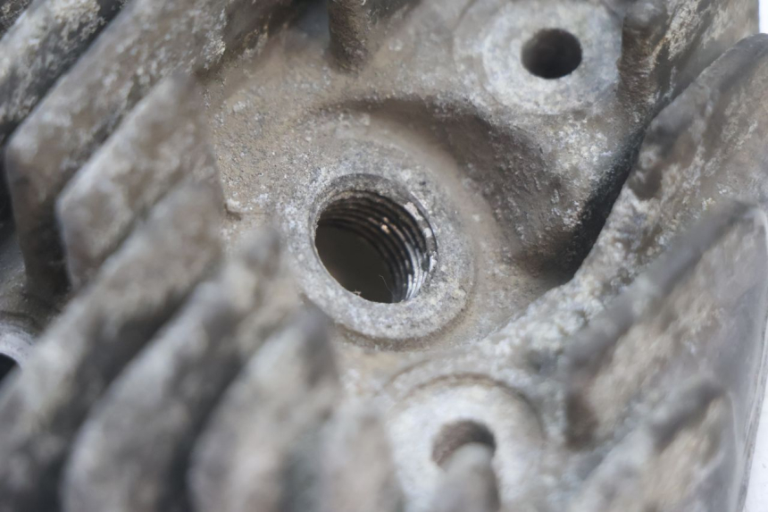 photo de CABEÇOTE PEUGEOT VIVACITY 50 (2004 - 2009) - Detalhe da peça
