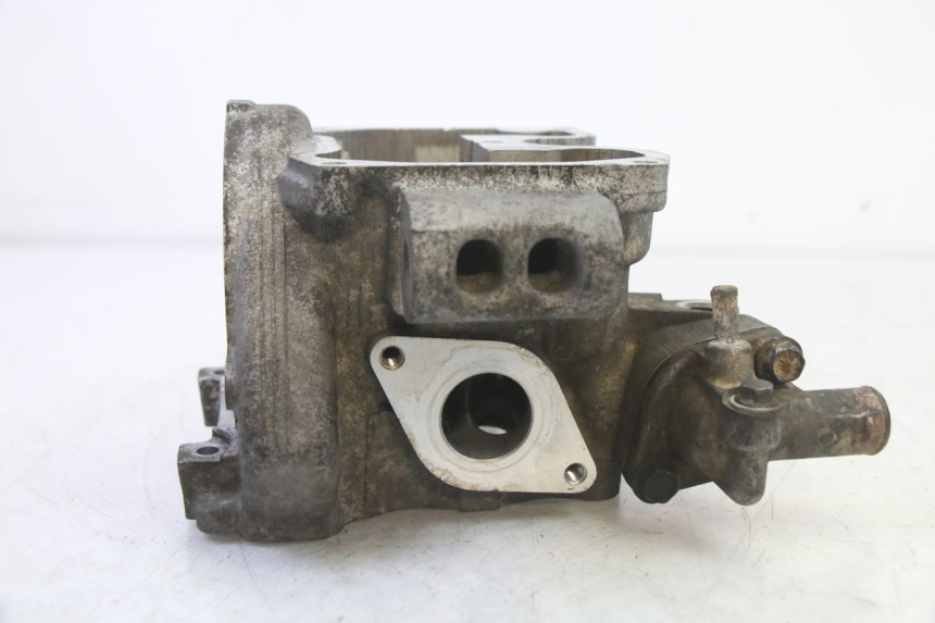 photo de CABEÇOTE YAMAHA X-MAX XMAX 125 (2010 - 2013) - Outro ângulo de visão