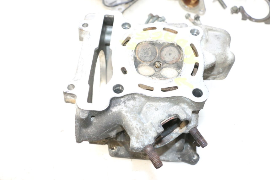 photo de CABEÇOTE YAMAHA XMAX X-MAX 125 (2006 - 2009) - Detalhe da peça