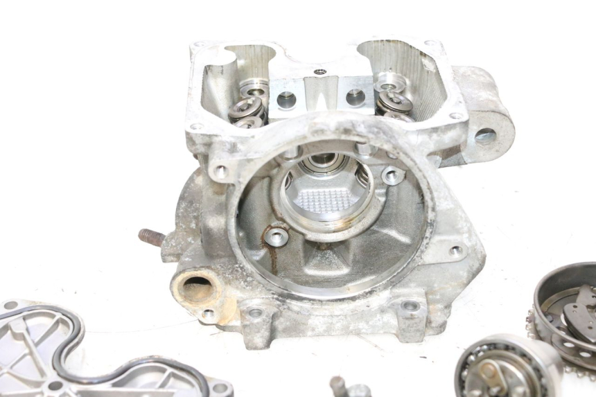 photo de CABEÇOTE YAMAHA XMAX X-MAX 125 (2006 - 2009) - Pontos de fixação