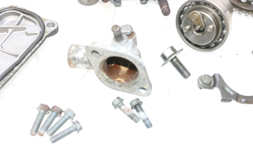 photo de CABEÇOTE YAMAHA XMAX X-MAX 125 (2006 - 2009) - Marcações e referências