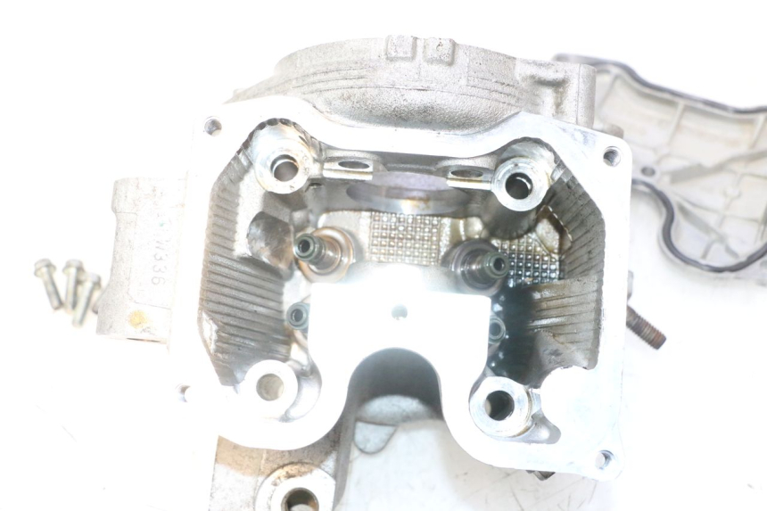 photo de CABEÇOTE YAMAHA X-MAX XMAX 125 (2010 - 2013) - Vista de perto