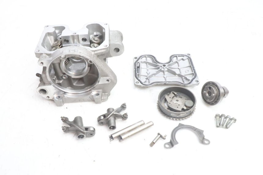 photo de CABEÇOTE YAMAHA X-MAX XMAX 125 (2010 - 2013) - Vista principal