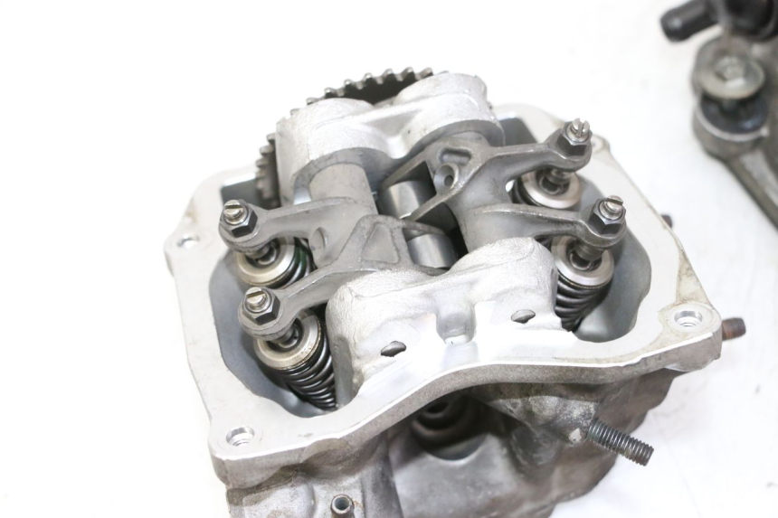 photo de CABEÇOTE PIAGGIO XEVO - X EVO 125 (2007 - 2017) - Pontos de fixação