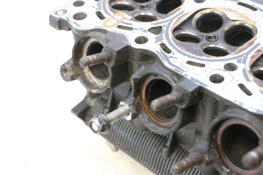 photo de CABEÇOTE YAMAHA XJ6 ABS 600 (2008 - 2016) - Ampliação técnica