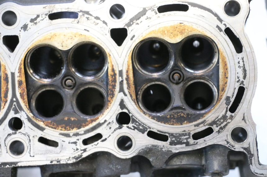 photo de CABEÇOTE YAMAHA XJ6 ABS 600 (2008 - 2016) - Estado da superfície