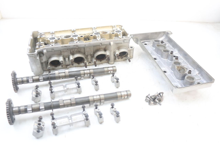photo de CABEÇOTE YAMAHA FJR ABS 1300 (2006 - 2012) - Detalhes característicos