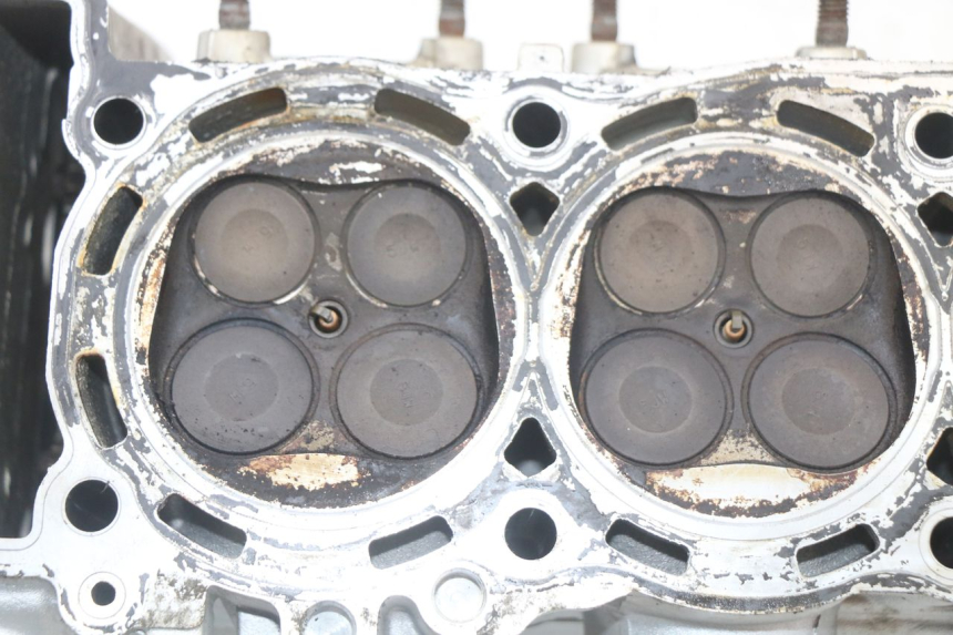 photo de CABEÇOTE YAMAHA FJR ABS 1300 (2006 - 2012) - Detalhe da peça