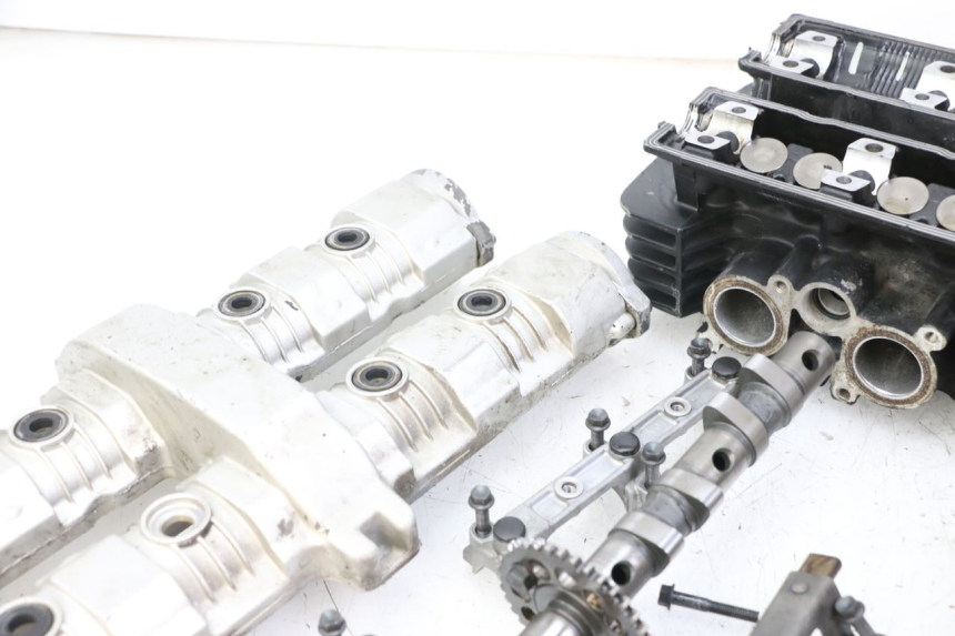 photo de CABEÇOTE YAMAHA FZS FAZER 600 (2001 - 2003) - Pontos de fixação