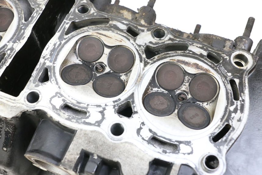 photo de CABEÇOTE YAMAHA FZS FAZER 600 (2001 - 2003) - Outro ângulo de visão