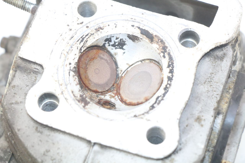 photo de CABEÇOTE YAMASAKI YM T 125 (2015 - 2020) - Zoom do estado de desgaste