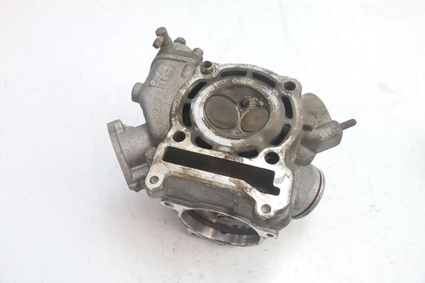 photo de CABEÇOTE YAMAHA YP MAJESTY 125 (1998 - 2001) - Outro ângulo de visão