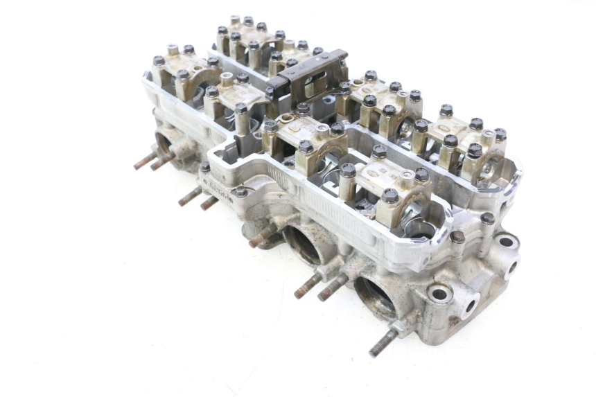 photo de CULATAS YAMAHA YZF R GENESIS 750 (1993 - 1998) - Outro ângulo de visão