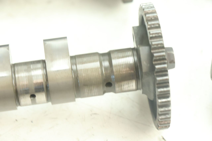 photo de CABEÇOTE YAMAHA YZF R6 600 (2008 - 2009) - Vista de perto