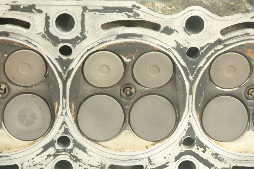 photo de CABEÇOTE YAMAHA YZF R6 600 (2008 - 2009) - Estado da superfície