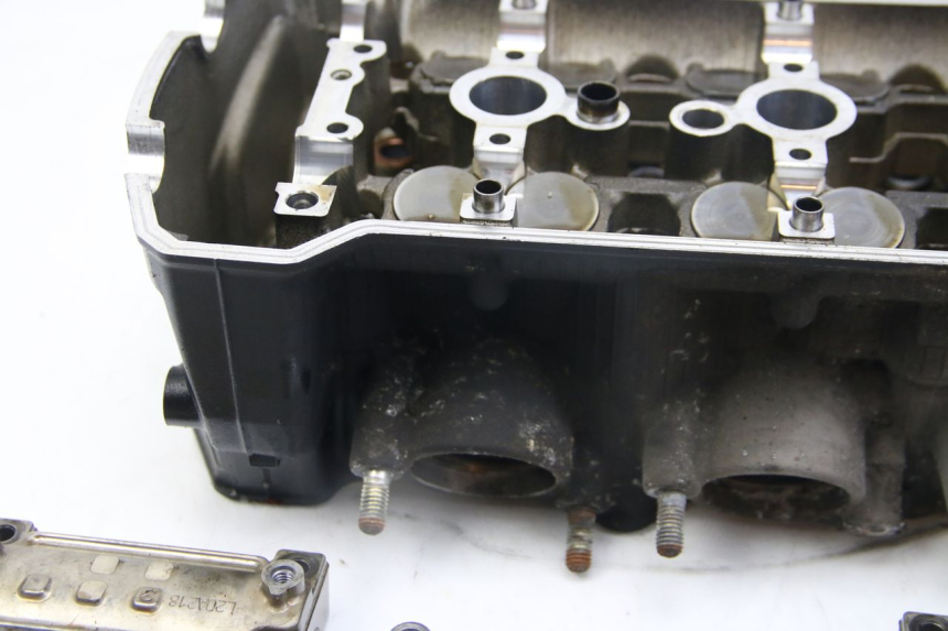 photo de CABEÇOTE KAWASAKI Z ABS 1000 (2014 - 2020) - Estado da superfície