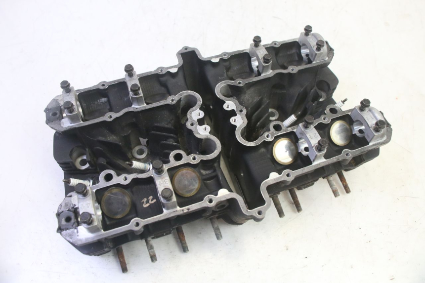 photo de CABEÇOTE KAWASAKI ZR 7 750 (1999 - 2004) - Detalhe da peça