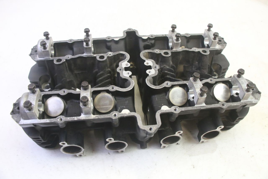 photo de CABEÇOTE KAWASAKI ZR 7 750 (1999 - 2004) - Outro ângulo de visão