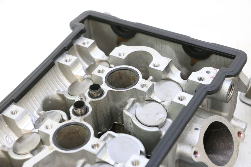 photo de CABEÇOTE KAWASAKI ZX-6R ZX6R 600 (2000 - 2002) - Outro ângulo de visão