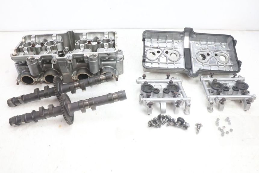 photo de CABEÇOTE KAWASAKI ZZR 600 (1995 - 2004) - Vista principal