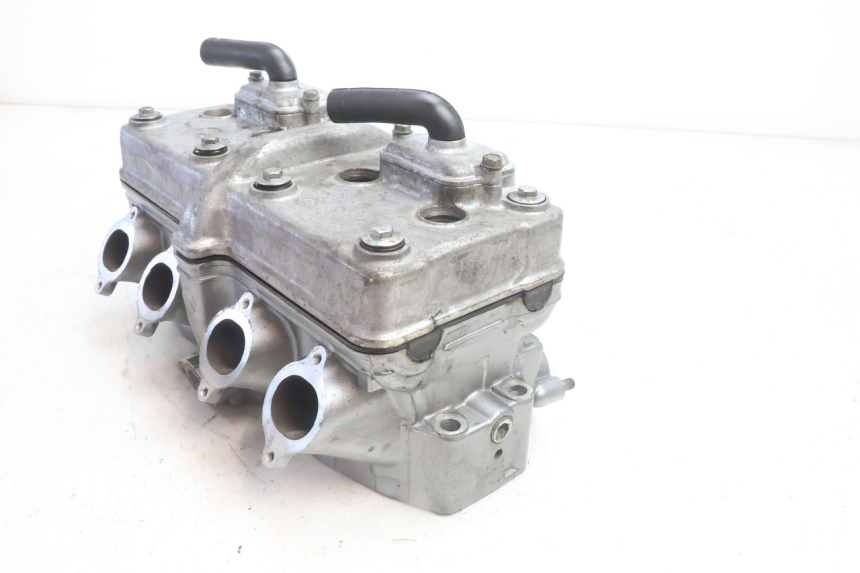 photo de CABEÇOTE KAWASAKI ZZR 600 (1995 - 2004) - Pontos de fixação